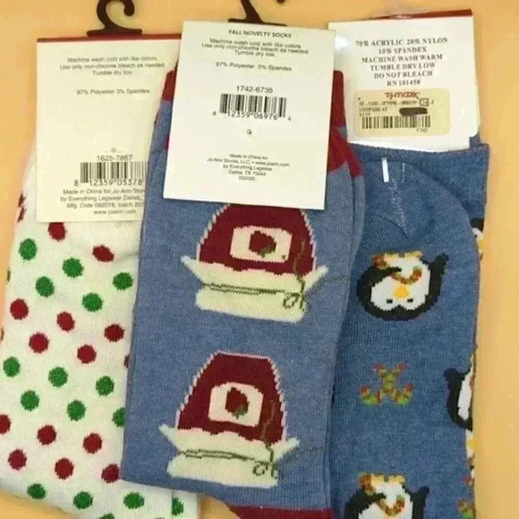 Fun Sock Bundle - Three pairs of socks jam, penguin, owl polka dot Holiday - Picture 2 of 9
